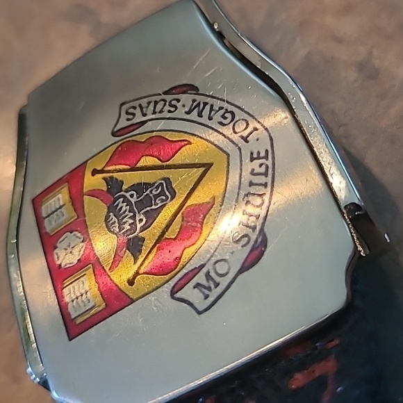 UNIVERSITY OF CALGARY Fabric Woven Belt with U OF C Coat of Arms Buckle - Picture 7 of 9